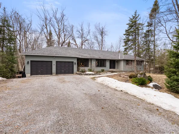 102 Edwina Dr, Trent Lakes, ON K0M 1A0