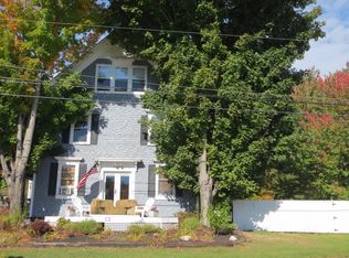 1614 N Main St APT 3, Winterport, ME 04496