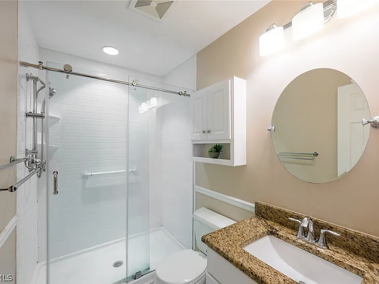8445 Charter Club Cir #11 — Photo 19