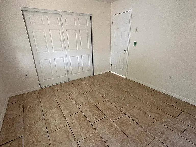7611 Jenner Ave — Photo 8