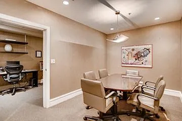 33 W Delaware Pl #15E — Photo 17
