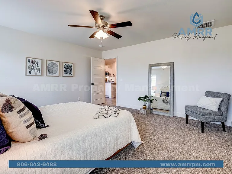 1718 Farmer St — Photo 14