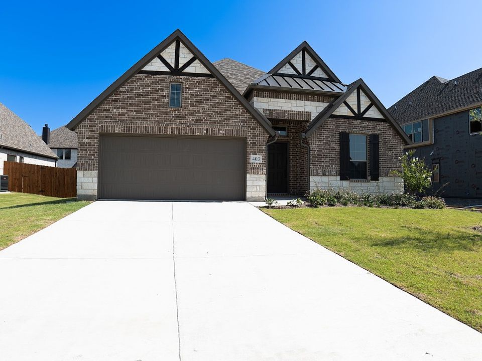 1st image of 403 McDonald Dr