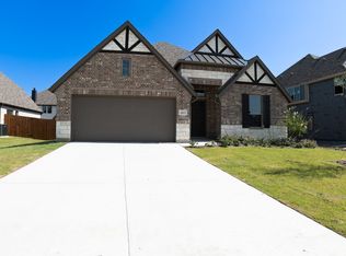 403 McDonald Dr, Nevada, TX 75173