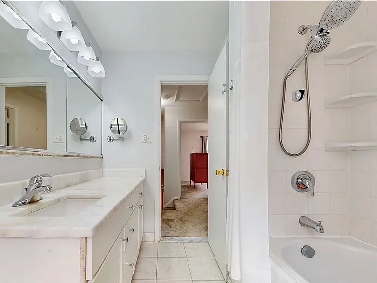 85 Salem Walk — Photo 9
