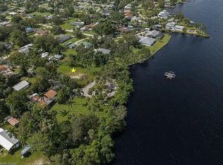 304 Royal Palm Park Rd, Fort Myers, FL 33905