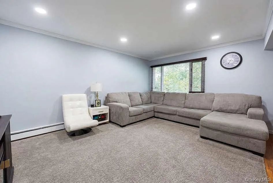 3 bed, 1200 sqft, $3,600 — Photo 4