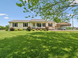 302 Briley Ln, Portland, TN 37148
