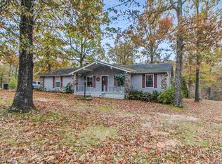 1607 Mulberry Acres Dr, Benton, AR 72019