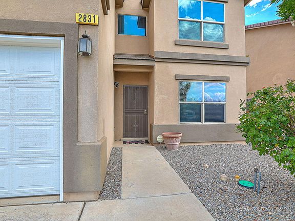 3rd image of 2831 Violeta Cir SE