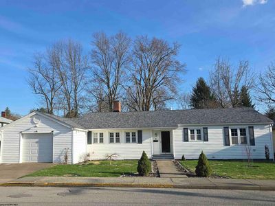 16 Boggess St, Buckhannon, WV, 26201