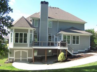 2577 Stone Manor Dr, Buford, GA 30519