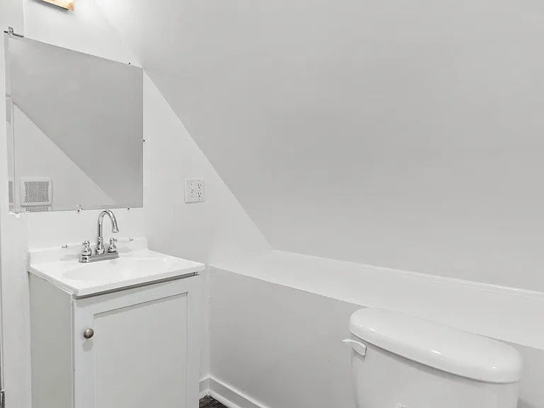 3020 Arbor St — Photo 20