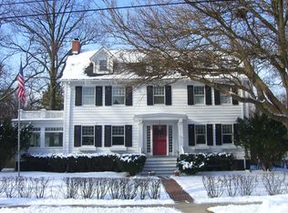 780 Prospect Ave, Winnetka, IL 60093