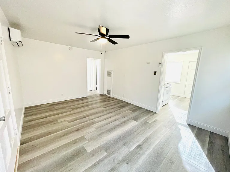 2112 E Peralta Way — Photo 7