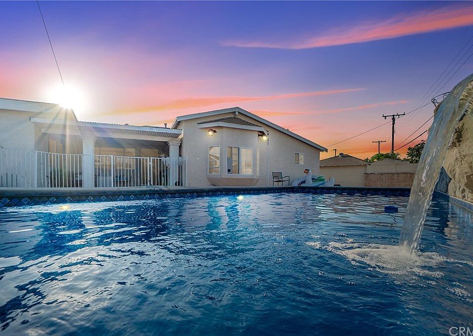 1st image of 3602 Greenglade Ave
