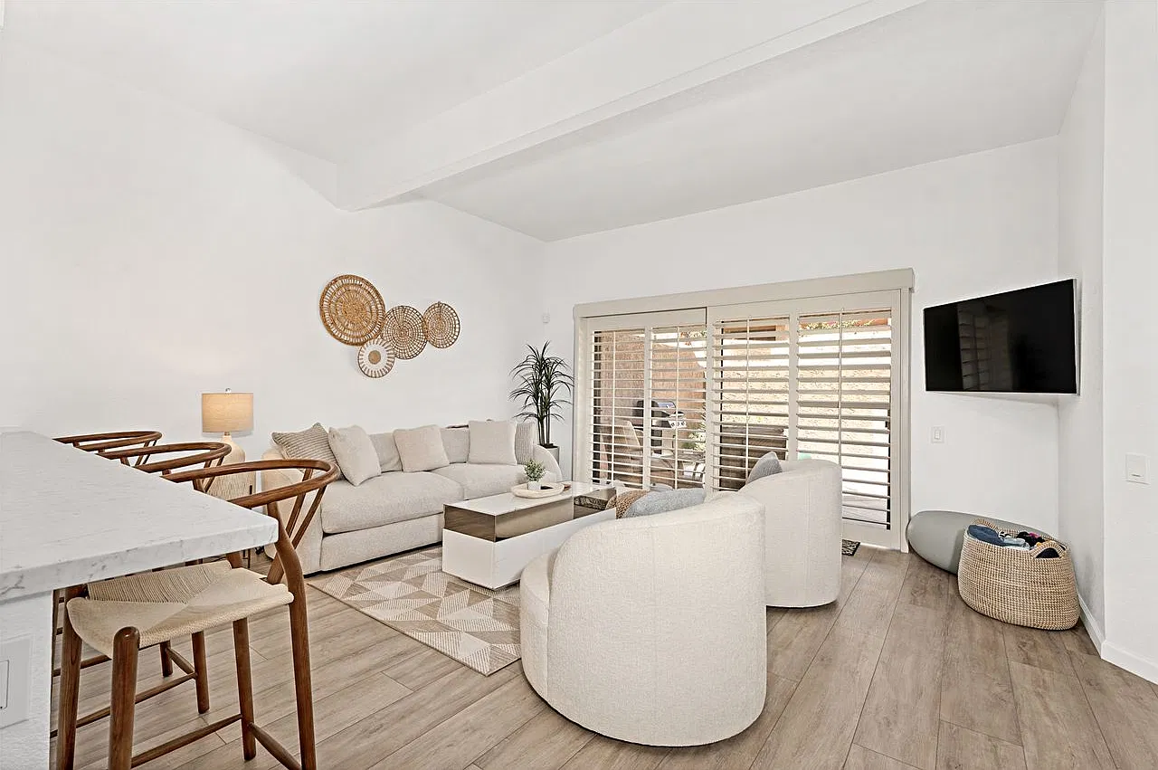 2 bed, 1525 sqft, $8,000 — Photo 1