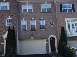4614 Carisbrooke Ln, Fairfax, VA 22030
