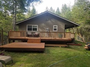 176 Ashbrook Ln, Grants Pass, OR 97526