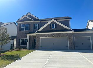 141 Wingate Dr, Auburn, GA 30680