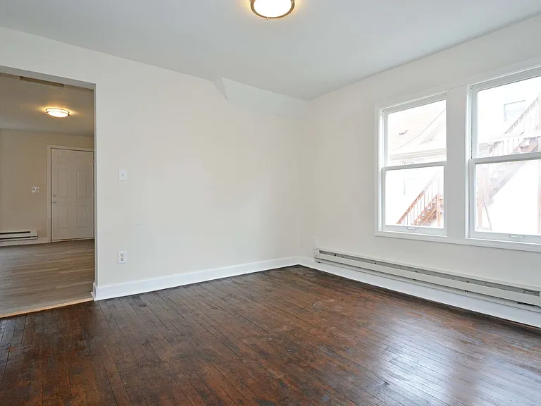 1165 Minnehaha Ave E — Photo 9