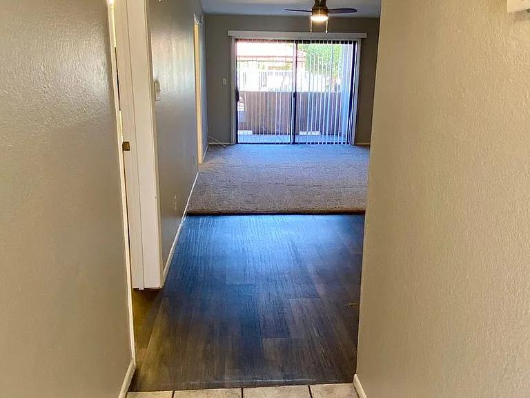 1215 E Lemon St #131 — Photo 3