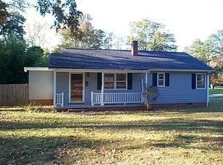 800 Crescent Dr, Lancaster, SC 29720