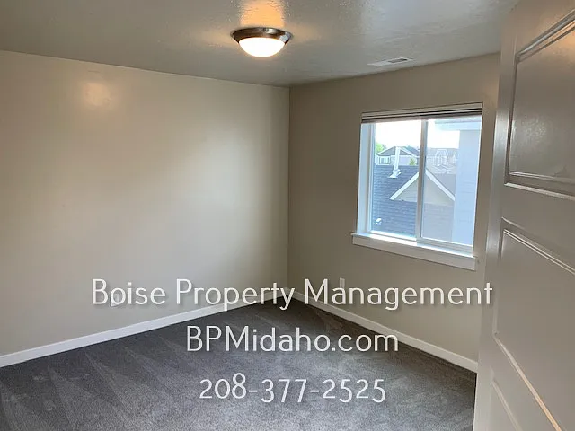 1826 W Heavy Timber Dr — Photo 12