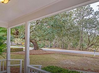 872 Dills Bluff Rd, Charleston, SC 29412