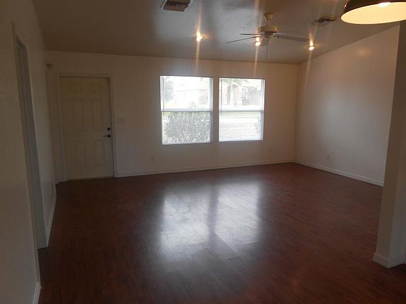 3rd image of 1205 NW 14th Ave