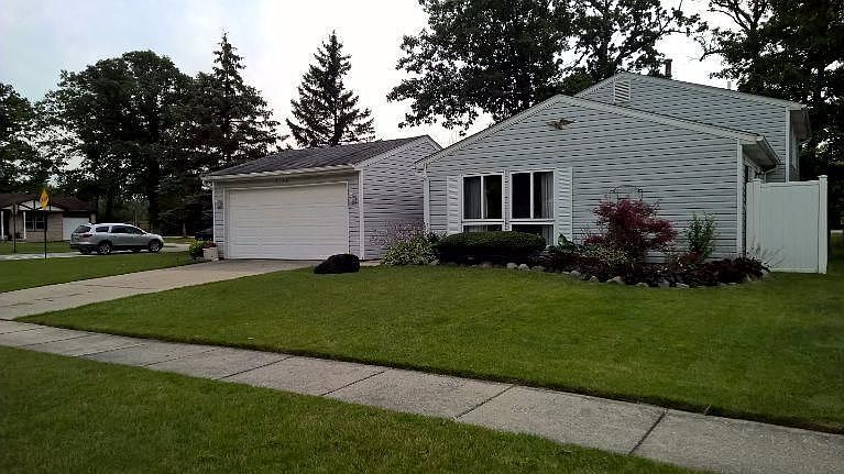 1st image of 8650 Shawn Dr