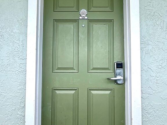 3rd image of 9400 Shore Dr. #620