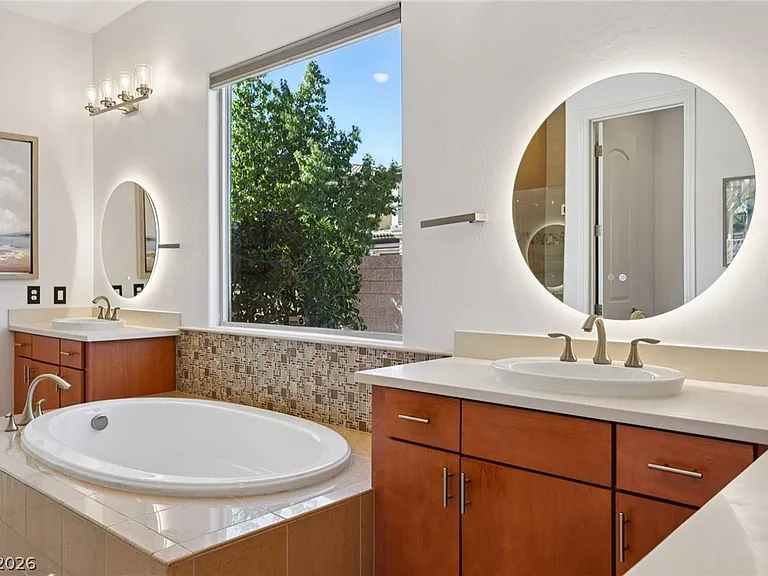 2341 Martinique Ave — Photo 49