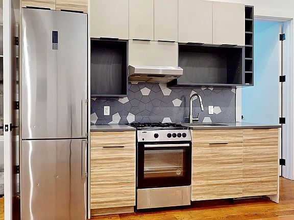 5th image of 1157 Myrtle Ave #1B