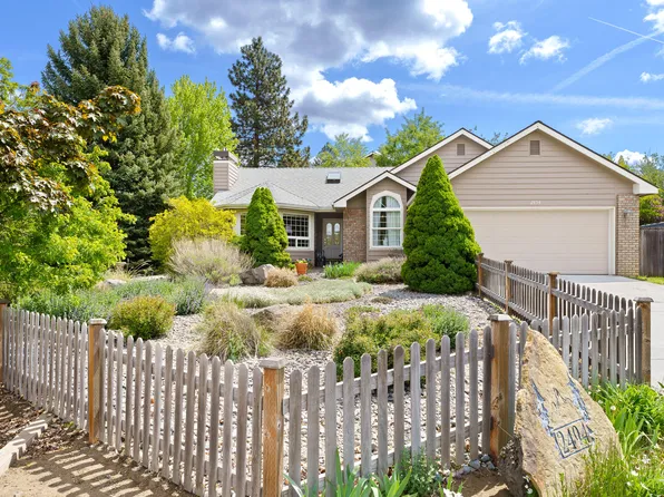 2494 NE 6th St, Bend, OR 97701