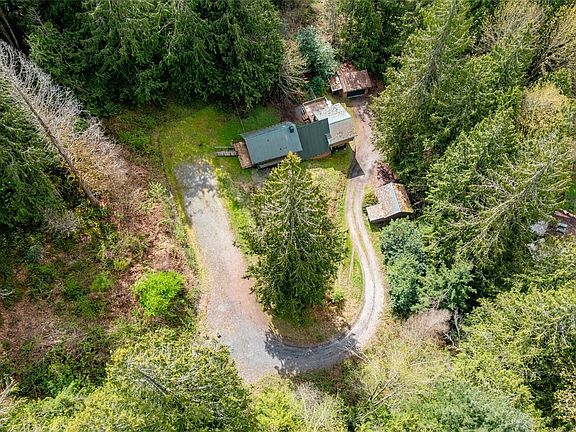 4th image of 2085 Butler Creek Road