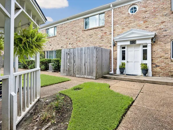 4040 San Felipe St APT 177, Houston, TX 77027