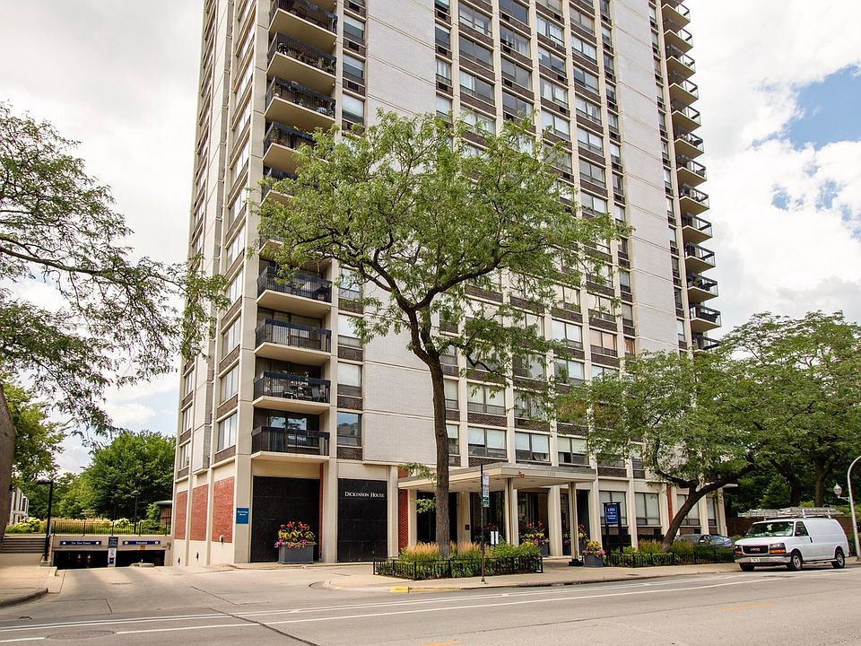 1st image of 1355 N Sandburg Ter APT 1706