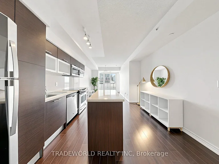 386 Yonge St #3709 — Photo 9