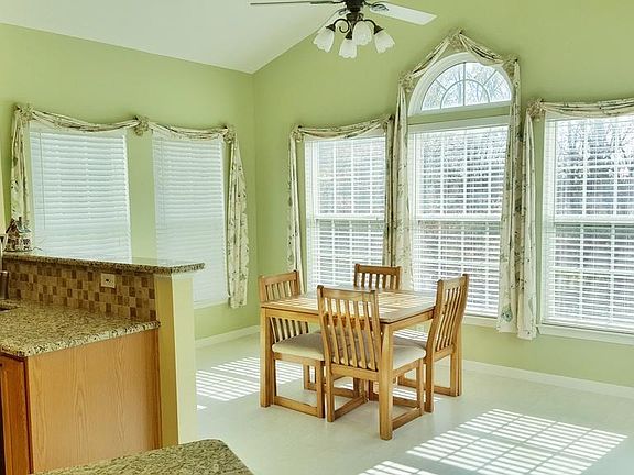 4th image of 1160 Ledgestone Dr