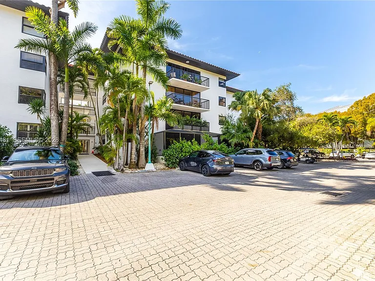 101 Ocean Lane Dr #1012 — Photo 28
