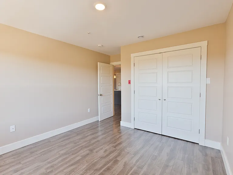 50 Noel Ave — Photo 7