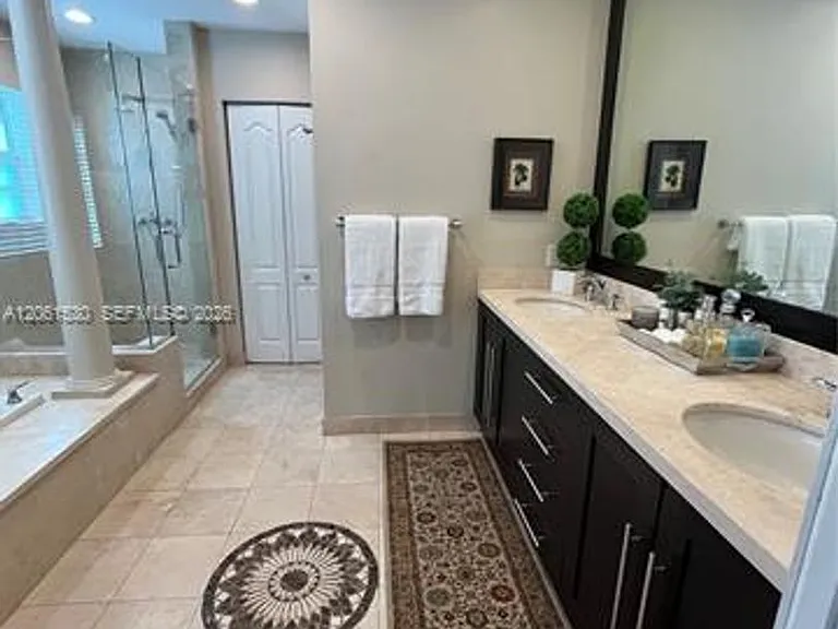 1029 SW 10th Ave #1029 — Photo 12