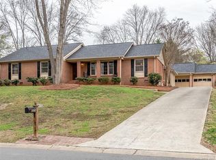 6835 Windyrush Rd, Charlotte, NC 28226