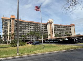 5400 Park St N APT 108, Saint Petersburg, FL 33709
