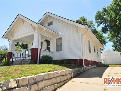 3335 South St, Lincoln, NE, 68506