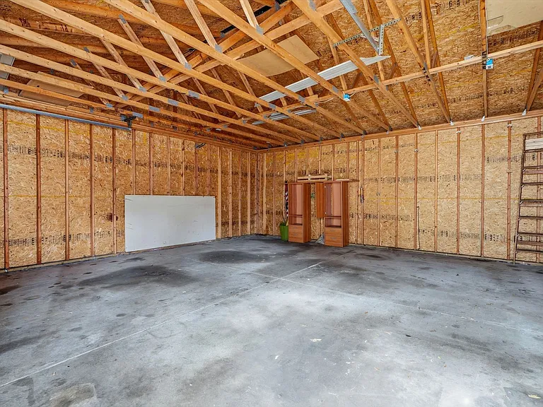 1301 E Muir Ave — Photo 24