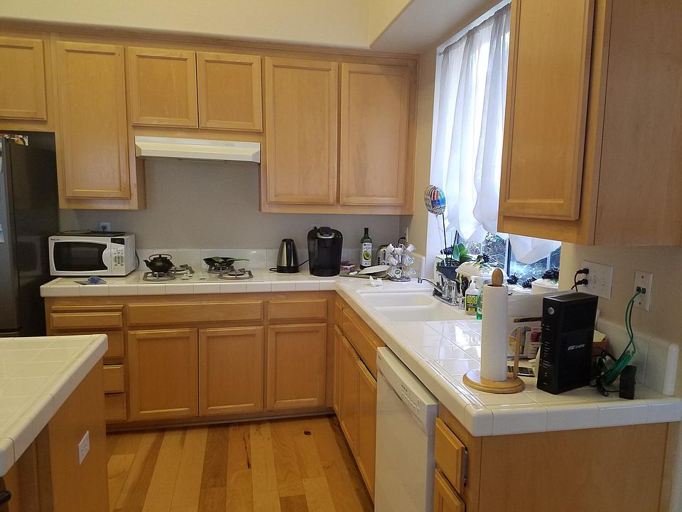 2nd image of 1521 Bergerac Dr