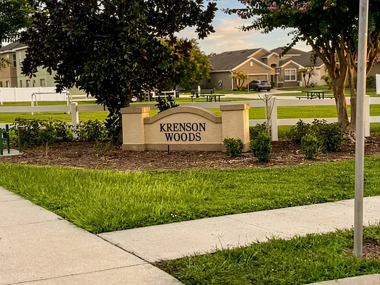 811 Krenson Woods Ln — Photo 37