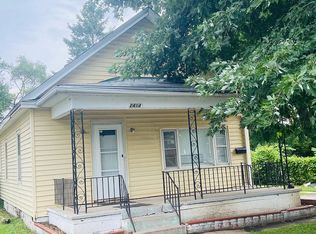 2414 Larimore Ave, Omaha, NE 68111
